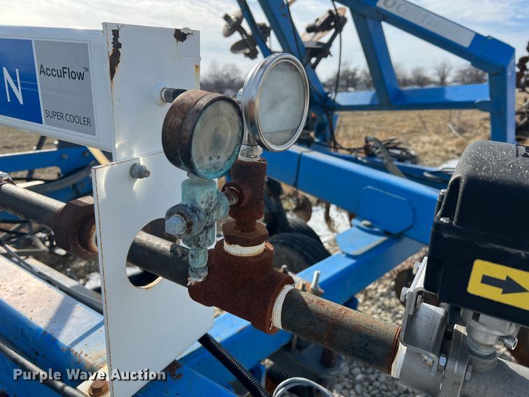 image for item MM9053 DMI Nutri-Placr 4300  NH3 applicator