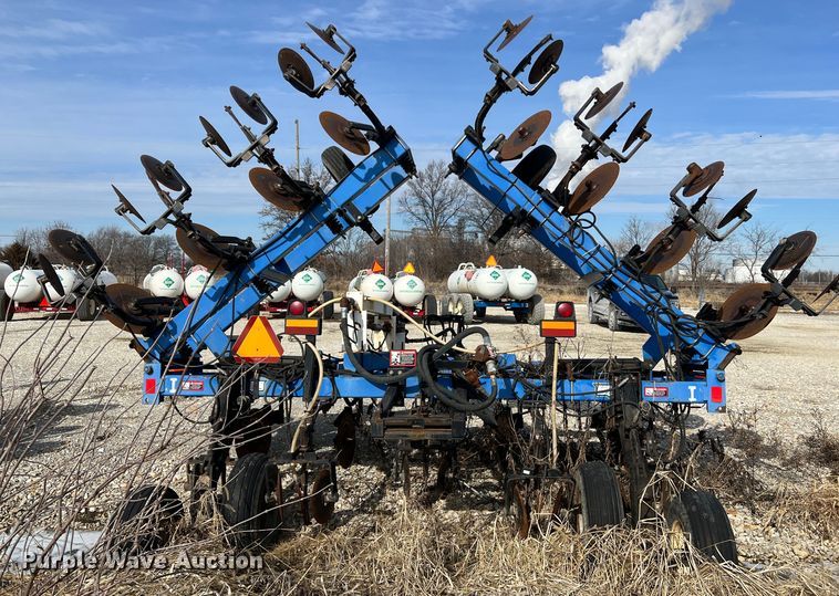 image for item MM9054 DMI Nutri-Placr 3300  NH3 applicator