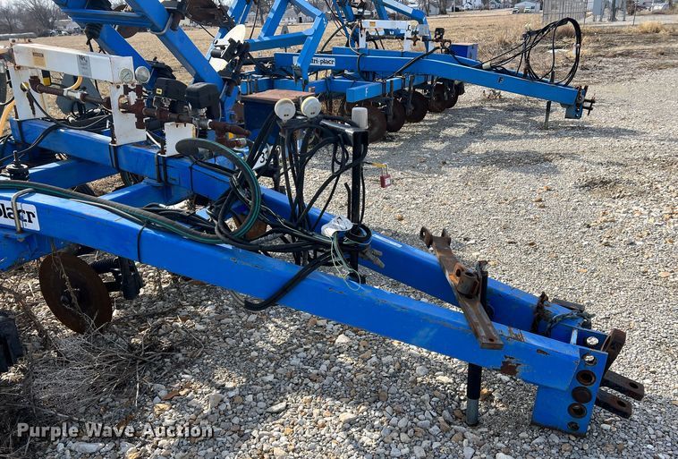 image for item MM9054 DMI Nutri-Placr 3300  NH3 applicator