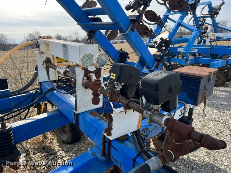 image for item MM9054 DMI Nutri-Placr 3300  NH3 applicator