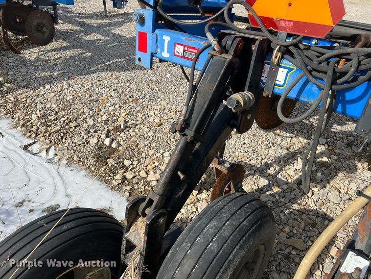 image for item MM9054 DMI Nutri-Placr 3300  NH3 applicator