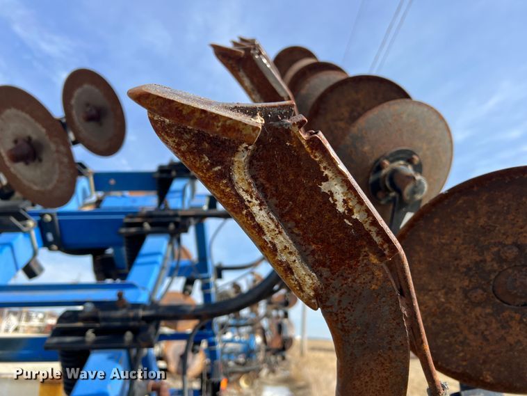 image for item MM9054 DMI Nutri-Placr 3300  NH3 applicator