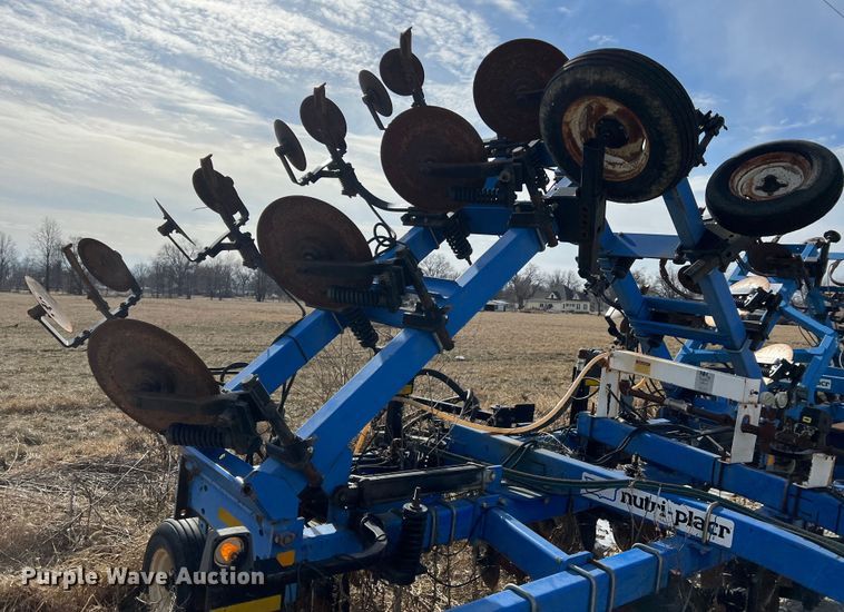 image for item MM9054 DMI Nutri-Placr 3300  NH3 applicator