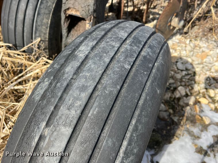 image for item MM9054 DMI Nutri-Placr 3300  NH3 applicator