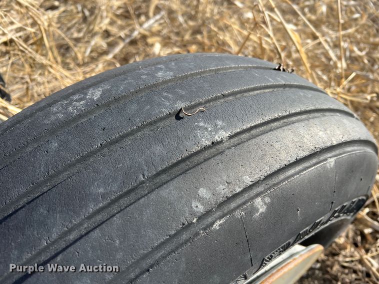 image for item MM9054 DMI Nutri-Placr 3300  NH3 applicator