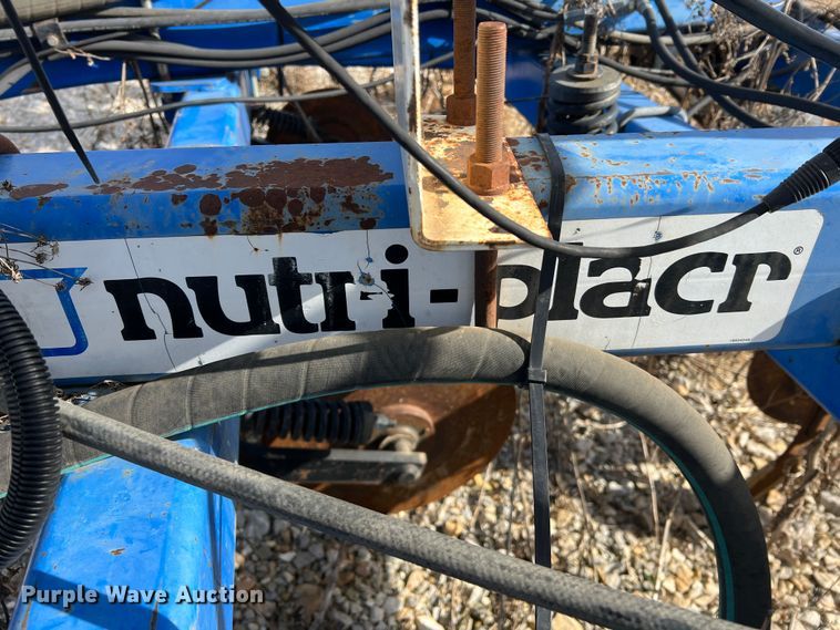 image for item MM9054 DMI Nutri-Placr 3300  NH3 applicator