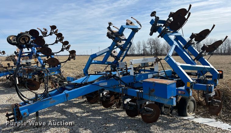 image for item MM9055 DMI Nutri-Placr 4300  NH3 applicator