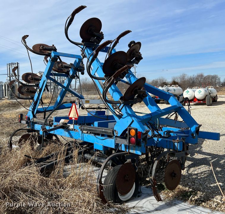 image for item MM9055 DMI Nutri-Placr 4300  NH3 applicator