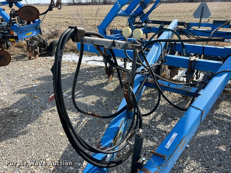 image for item MM9055 DMI Nutri-Placr 4300  NH3 applicator