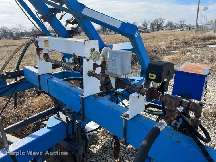 image for item MM9055 DMI Nutri-Placr 4300  NH3 applicator