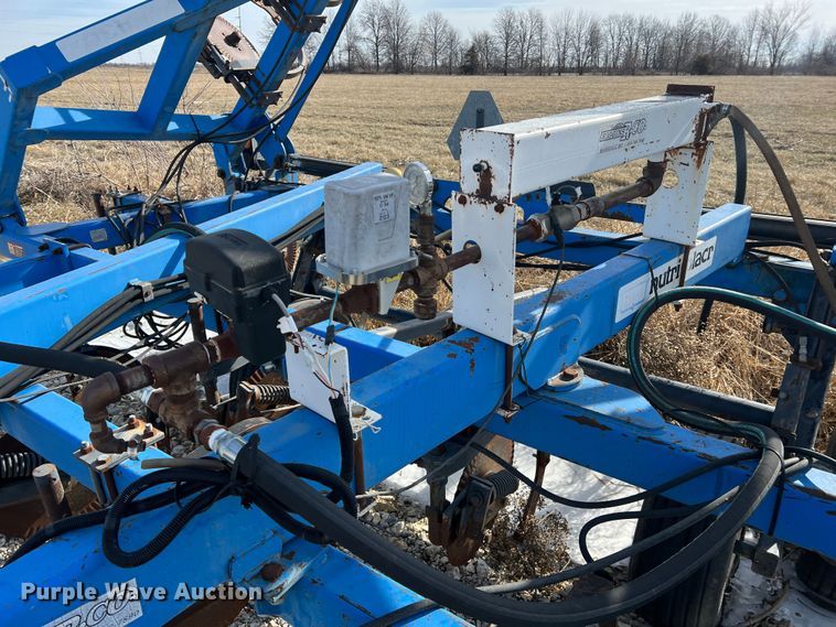 image for item MM9055 DMI Nutri-Placr 4300  NH3 applicator