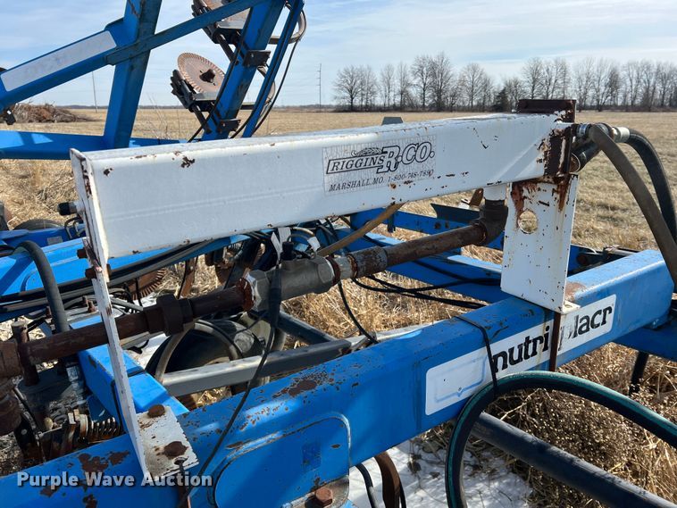 image for item MM9055 DMI Nutri-Placr 4300  NH3 applicator