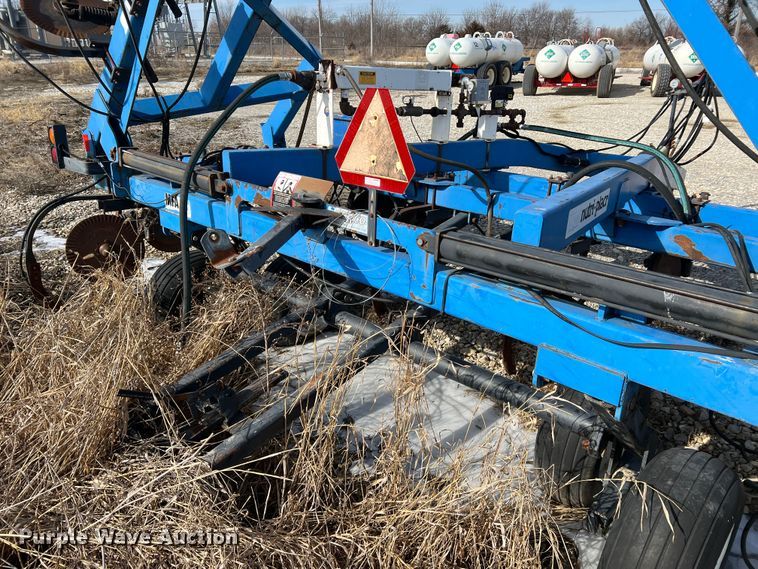 image for item MM9055 DMI Nutri-Placr 4300  NH3 applicator