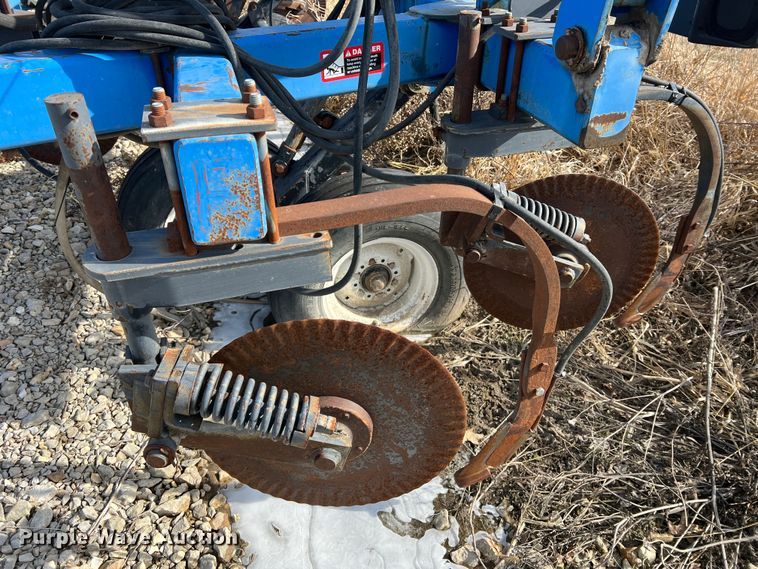 image for item MM9055 DMI Nutri-Placr 4300  NH3 applicator