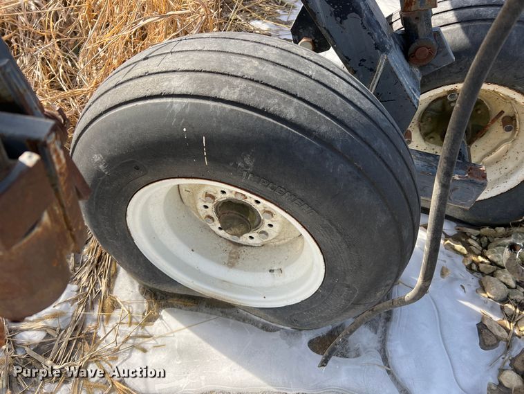 image for item MM9055 DMI Nutri-Placr 4300  NH3 applicator