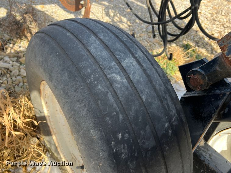 image for item MM9055 DMI Nutri-Placr 4300  NH3 applicator