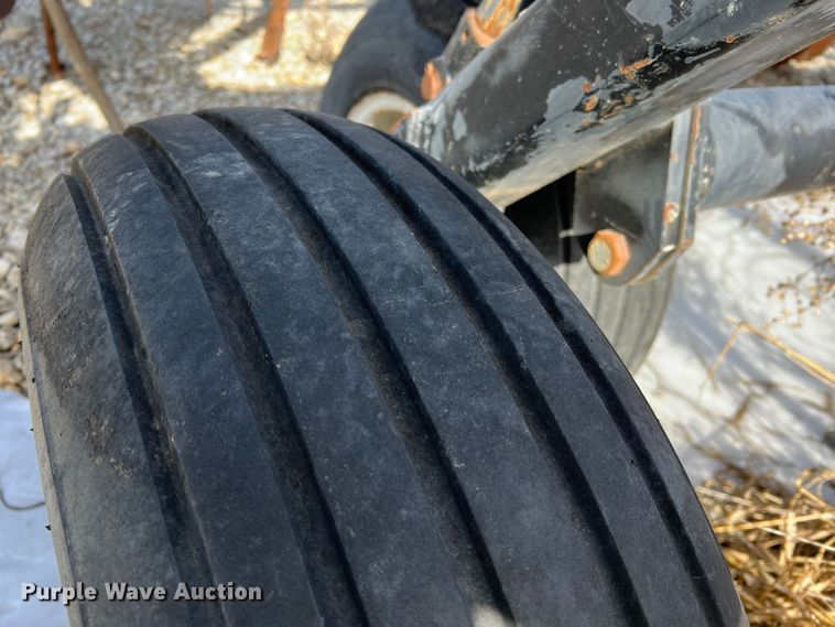 image for item MM9055 DMI Nutri-Placr 4300  NH3 applicator