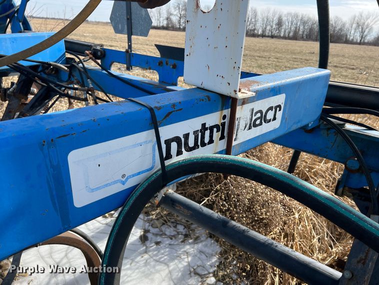 image for item MM9055 DMI Nutri-Placr 4300  NH3 applicator