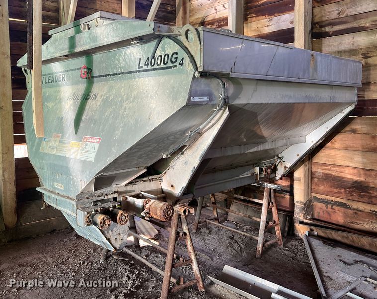 image for item MM9058 New Leader L4000G4  applicator bed