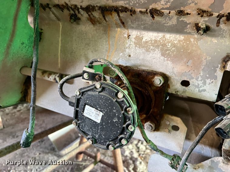 image for item MM9058 New Leader L4000G4  applicator bed