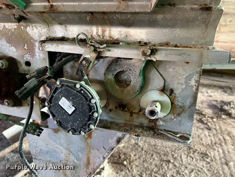 image for item MM9058 New Leader L4000G4  applicator bed