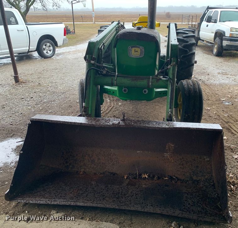 image for item MM9707 1972 John Deere 2030  tractor