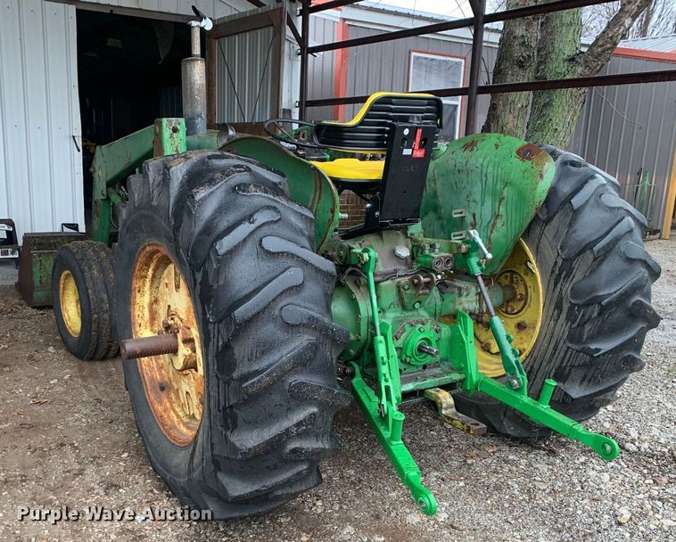 image for item MM9707 1972 John Deere 2030  tractor