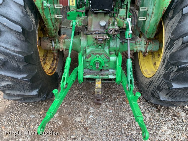 image for item MM9707 1972 John Deere 2030  tractor