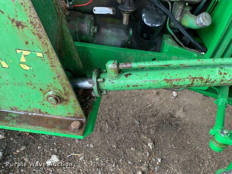 image for item MM9707 1972 John Deere 2030  tractor