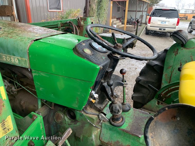 image for item MM9707 1972 John Deere 2030  tractor