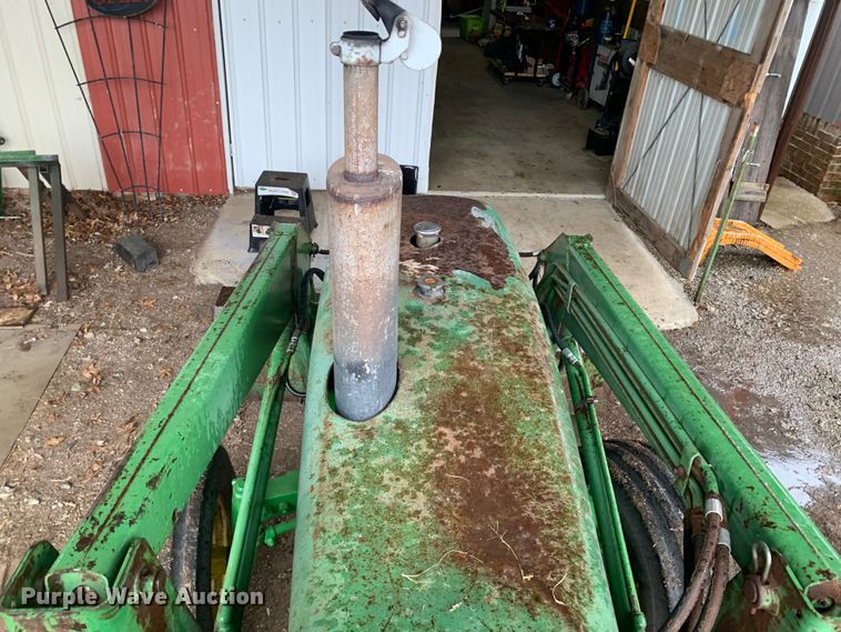 image for item MM9707 1972 John Deere 2030  tractor