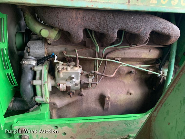 image for item MM9707 1972 John Deere 2030  tractor