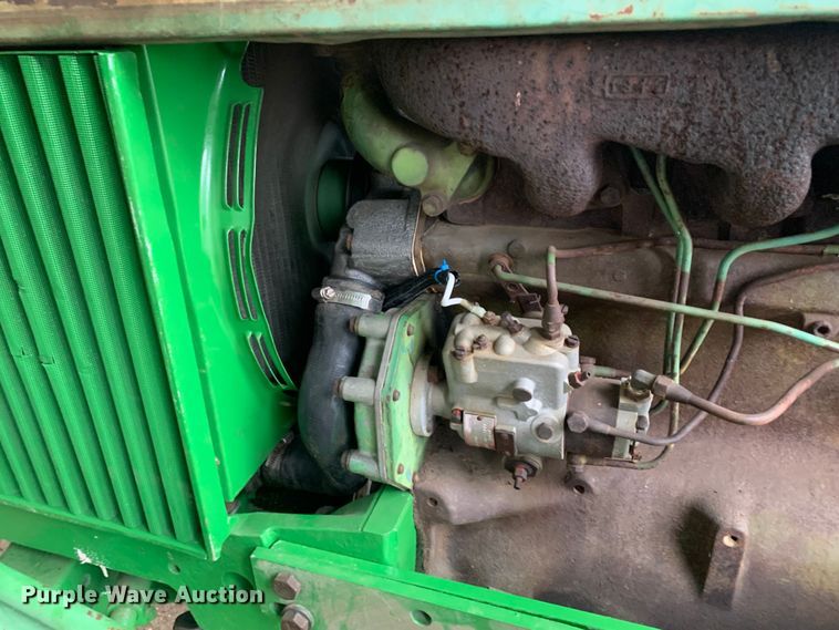 image for item MM9707 1972 John Deere 2030  tractor