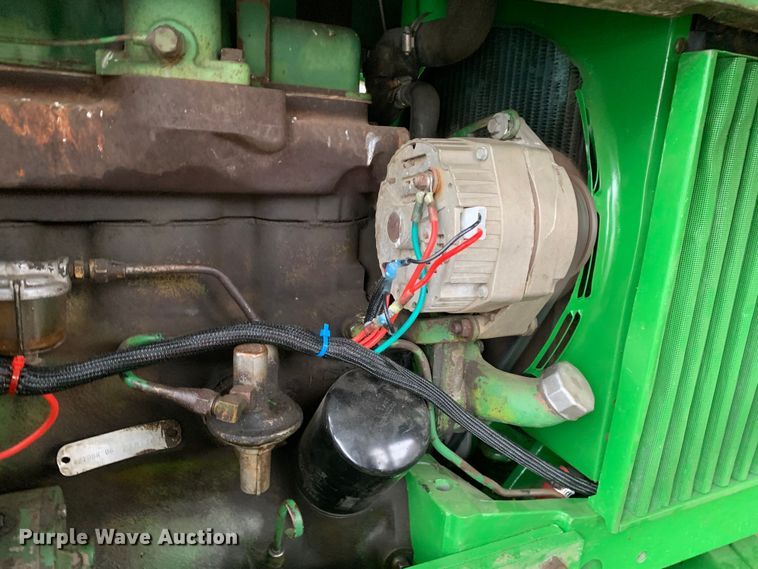 image for item MM9707 1972 John Deere 2030  tractor