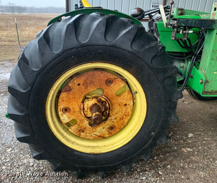image for item MM9707 1972 John Deere 2030  tractor