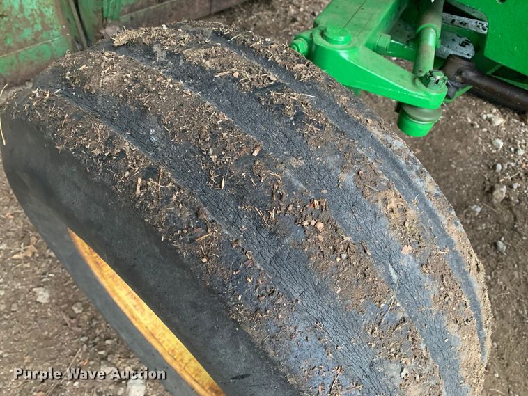 image for item MM9707 1972 John Deere 2030  tractor