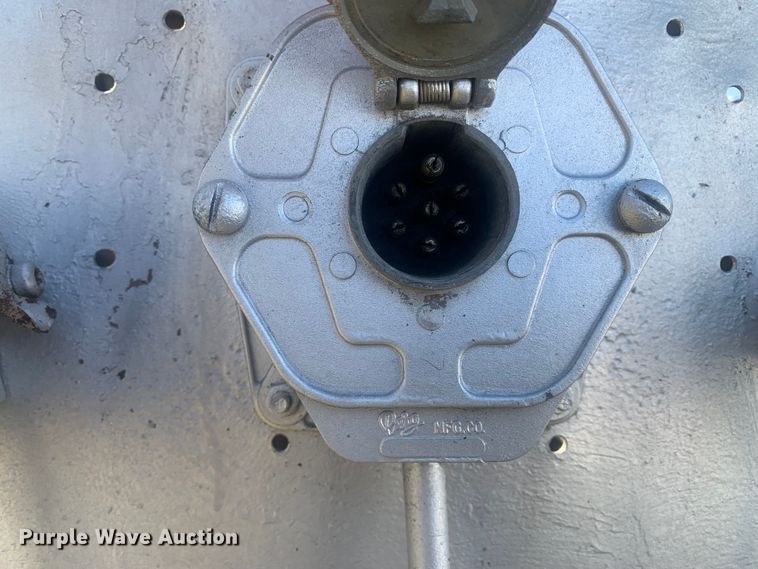 image for item MM9708 1972 Wilson Cattle Hauler  livestock trailer