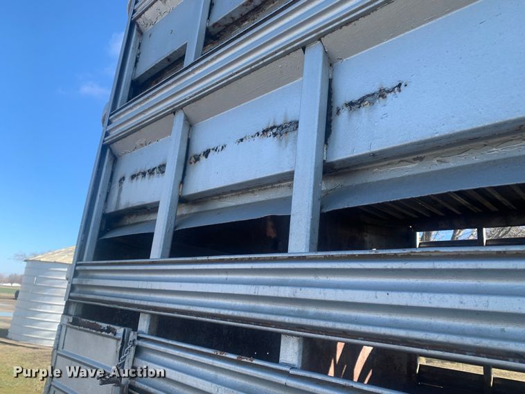 image for item MM9708 1972 Wilson Cattle Hauler  livestock trailer