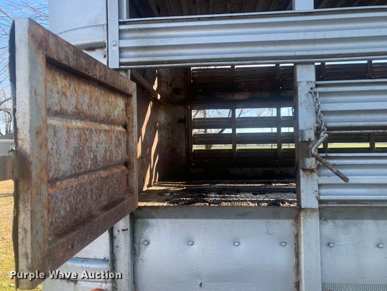 image for item MM9708 1972 Wilson Cattle Hauler  livestock trailer
