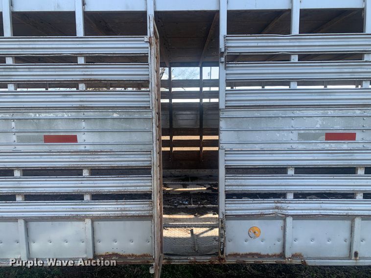 image for item MM9708 1972 Wilson Cattle Hauler  livestock trailer