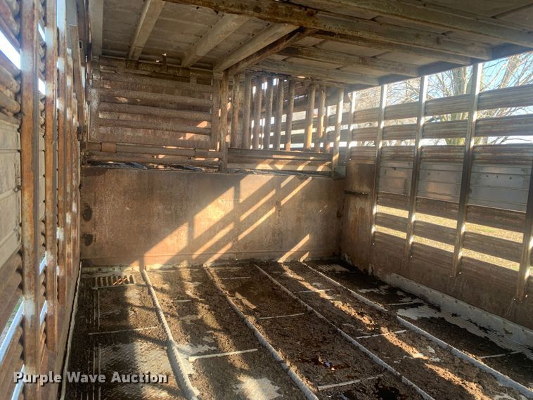 image for item MM9708 1972 Wilson Cattle Hauler  livestock trailer