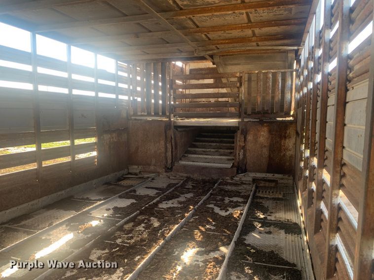 image for item MM9708 1972 Wilson Cattle Hauler  livestock trailer