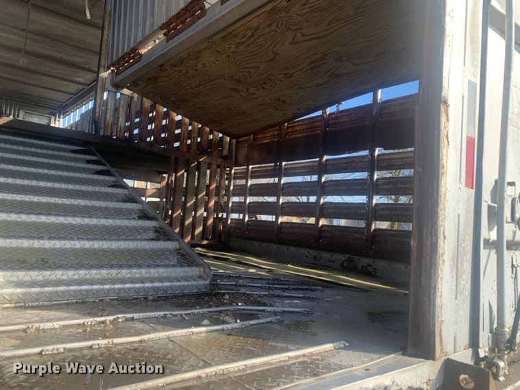 image for item MM9708 1972 Wilson Cattle Hauler  livestock trailer