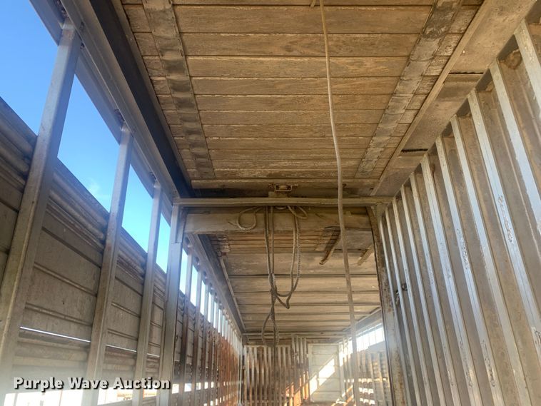 image for item MM9708 1972 Wilson Cattle Hauler  livestock trailer