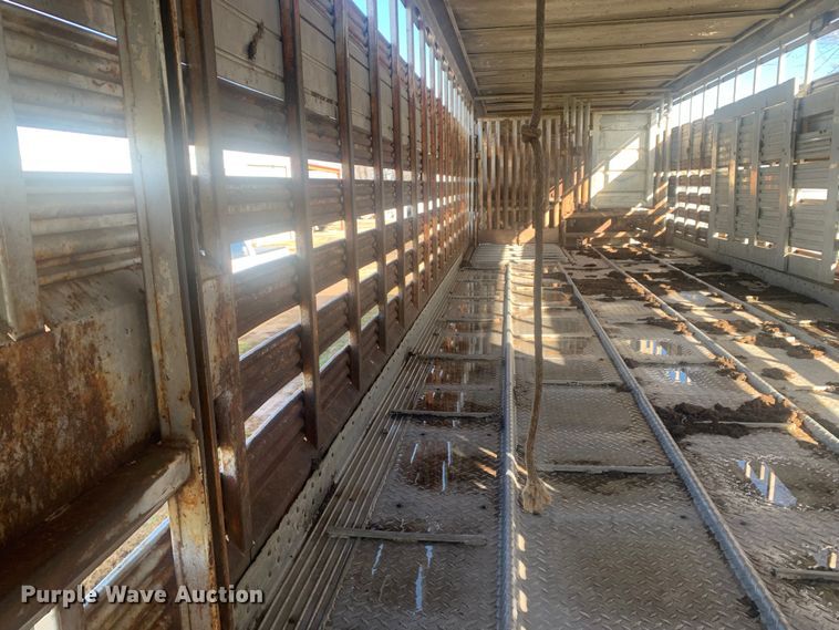 image for item MM9708 1972 Wilson Cattle Hauler  livestock trailer