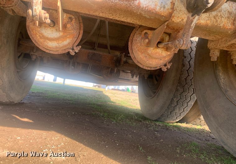 image for item MM9708 1972 Wilson Cattle Hauler  livestock trailer