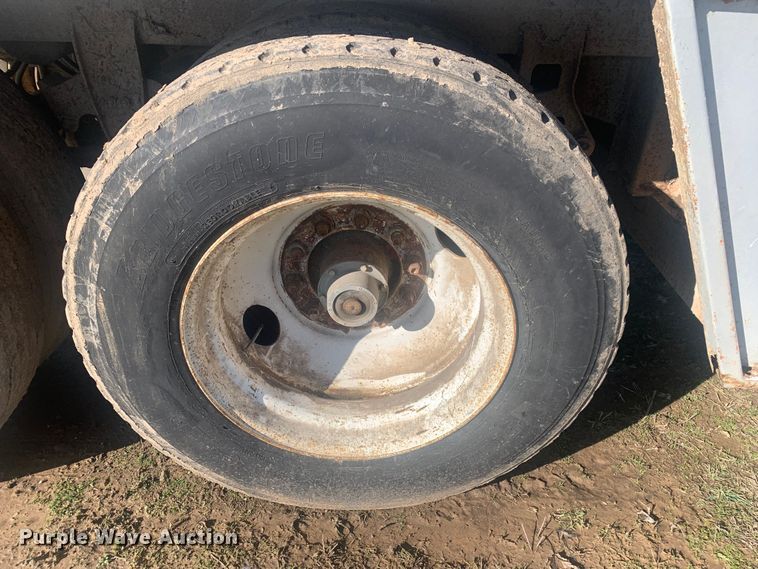 image for item MM9708 1972 Wilson Cattle Hauler  livestock trailer