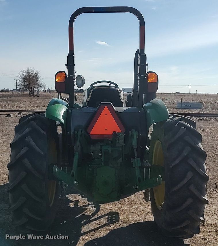 image for item MN9018 2016 John Deere 5055E  tractor