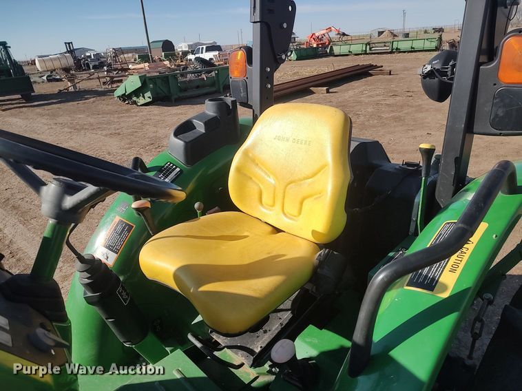 image for item MN9018 2016 John Deere 5055E  tractor