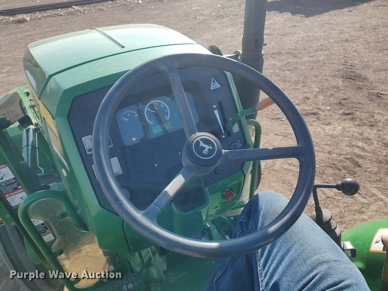 image for item MN9018 2016 John Deere 5055E  tractor